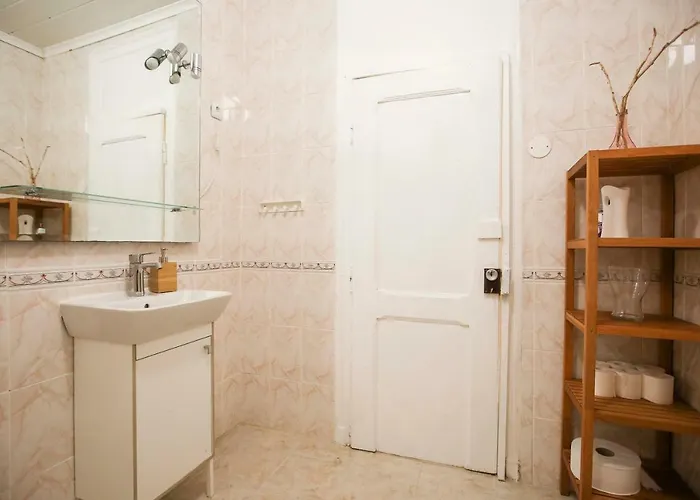 招待所 The Chill *